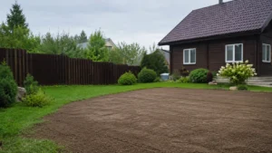 Участок после завершения вывоза грунта с утилизацией компанией Arbori Culture.